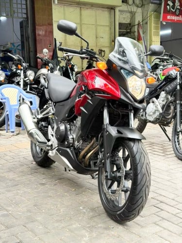 Honda cb400X 99%