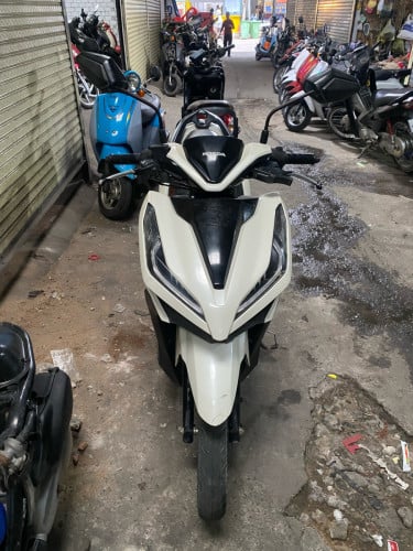 Honda click 2019កាតគ្រី