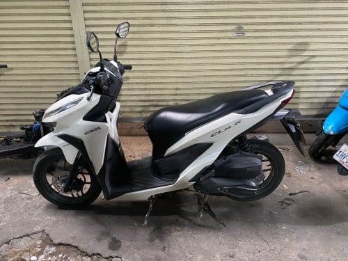 Honda click 2019កាតគ្រី