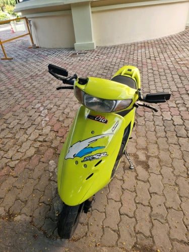 Honda dio af 35(2002) up 70 cc កម្លាំងខ្លាំង មានគ្រឿងលេងខ្លះៗ