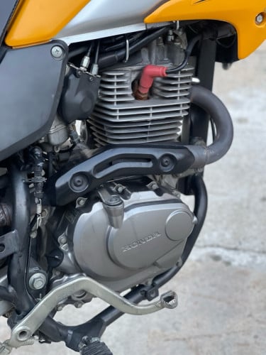 Honda SL 230cc 08 ម៉ូតូស្អាត សានុំសុីម ម្ចាស់ដើម និង មានការធានាជូន ត្រឹមត្រូវមានលក់ដាច់វៃដូរបង់រំលស់