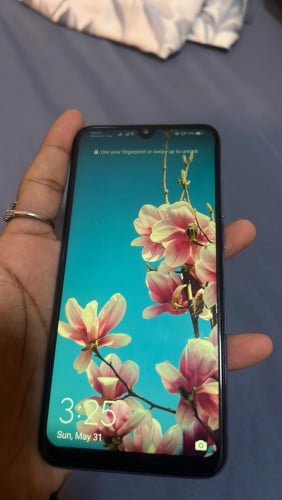 Honor 10 Lite good quality- no scratches , smooth functioning