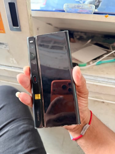 Huawei mate Xs 2 អេក្រង់ស្អាតស្ទើតួ