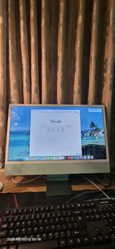 imac 24-inch 4K all in ome Pc