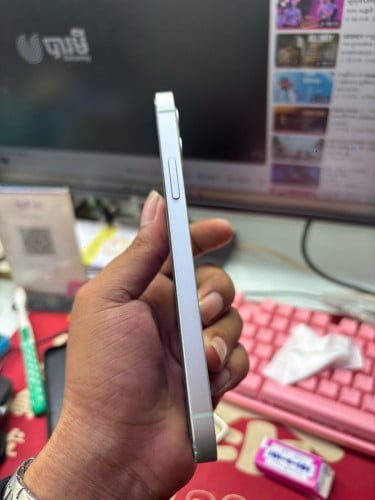 iPhone 12សាណុំ 128G