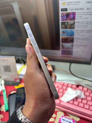iPhone 12សាណុំ 128G