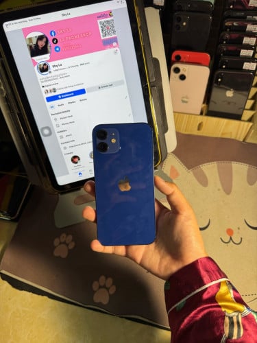 iPhone 12 128GB អេក្រងឭសុីន អត់ស្គេន