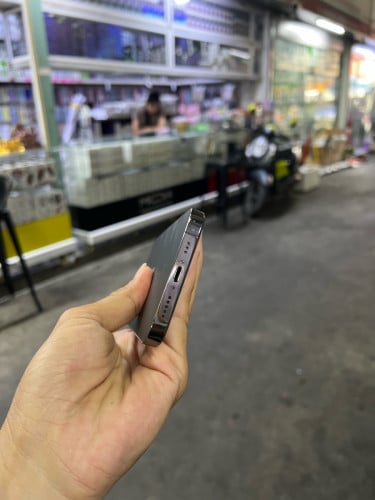iPhone 12 Pro 128GB សាណុំ