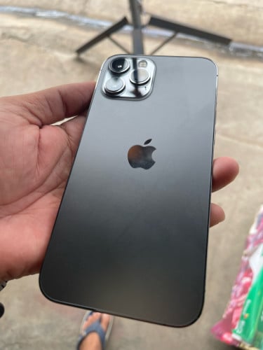 iPhone 12 Promax 99%