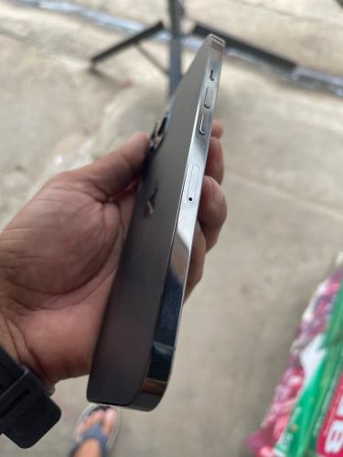 iPhone 12 Promax 99%