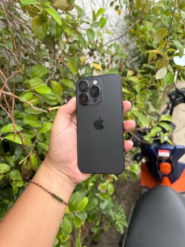 iPhone 14 Pro