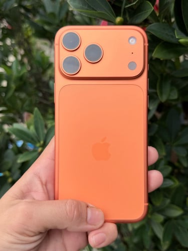 iPhone 17 pm ស្អាតដូចថ្មីនិងស្ទើរតួ សាកថ្ម4ដង CH X/A 256G ថ្ម100% សំនុំហ្សុីនណែន