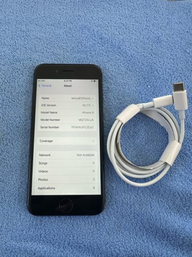 Iphone 8 i’d ប្រើបាន 30$ Free ខ្សែសាក