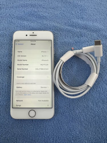 Iphone 8 i’d ប្រើបាន 30$ Free ខ្សែសាក