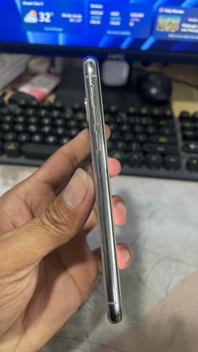 iPhone X 64g សំណុំហ្ស៊ីន 62$