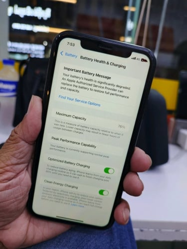iPhone XR