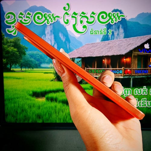 iQoo Z10 Turbo Pro 16G/512G (វ៉ៃដូរបាន)មានធានាច្បាស់លាស់ត្រឹមត្រូវ
