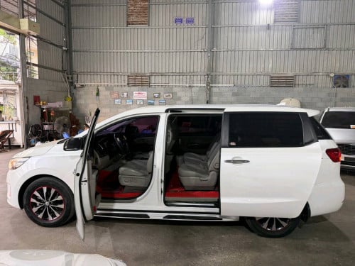 Kia Carnival 2015 7កៅអី