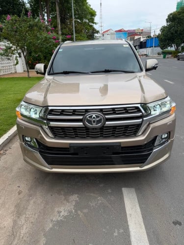 Land Cruiser 2012 ថ្មីសាហាវ