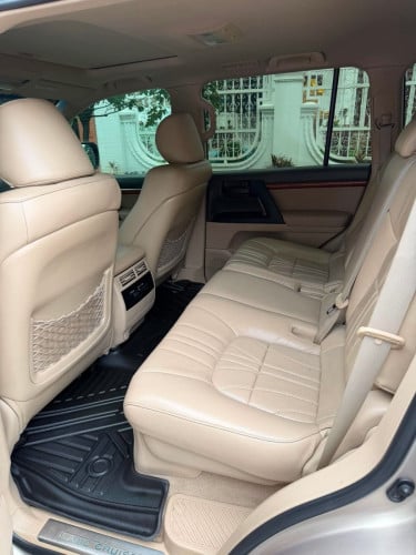 Land Cruiser 2012 ថ្មីសាហាវ