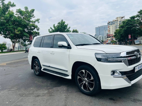 Landcruiser 010 ឡេីង​ 021 (បង់រំលស់)
