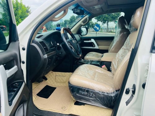Landcruiser 010 ឡេីង​ 021 (បង់រំលស់)