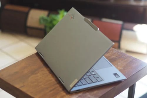 Lenovo ThinkPad X1 Yoga 2 in 1 Gen 10th Ultra 7-265U Ram:32GB SSD: 512G 99%