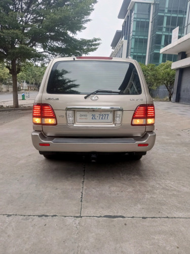 Lexus 470ឆ្នាំ2000លក់ដូសារី11000$ចរចារ
