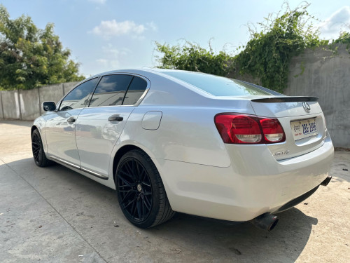 Lexus GS 300 ឡានស្អាត 06 ប៉ុង1