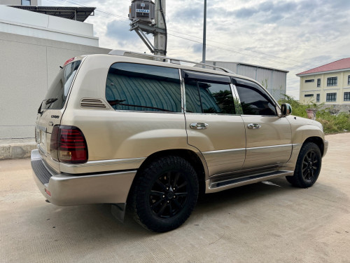 Lexus Lx470 ឆ្នាំ99 (Gas SuperGoldធានា២ឆ្នាំ)