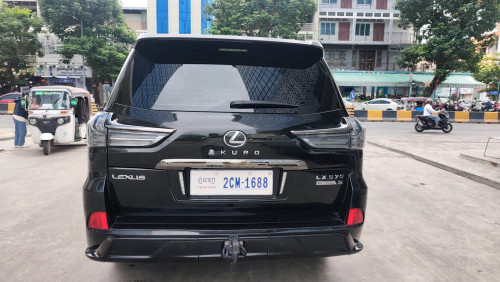 Lexus LX570 super sport 2020 up Kuro 2020