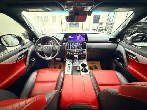 Lexus LX600 2023 F-Sport ស ក្នុង ក្រហម USA Spec ប្រើបាន 4800Miles New Tax