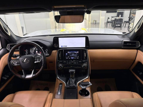 Lexus LX600 2023 Luxury Full option USA Spec DVD Remote Start soft doorក្នុងការ៉ុត NexTax
