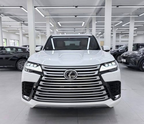Lexus LX600 2023 Luxury Full option USA Spec DVD Remote Start soft doorក្នុងការ៉ុត NexTax