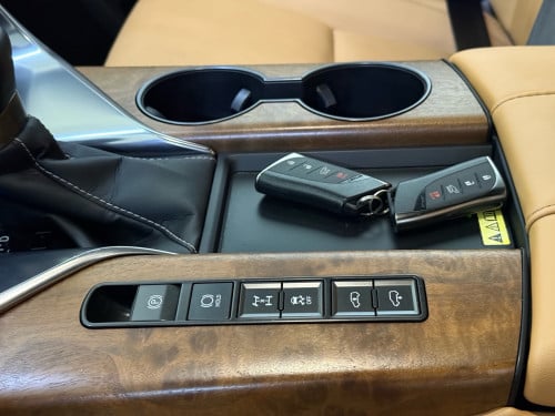 Lexus LX600 full options