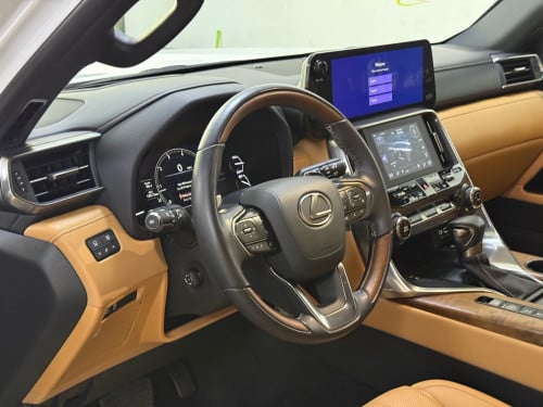 Lexus LX600 full options