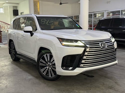 Lexus LX600 full options
