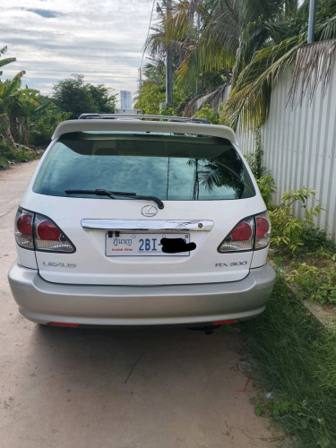 Lexus RX300 02 V6 ប៉ុង1ឡានស្អាតថ្មីលះ