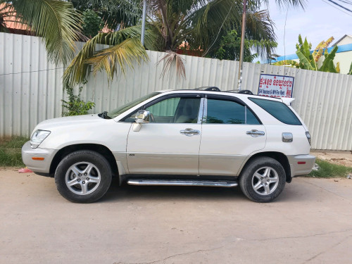 Lexus RX300 02 V6 ប៉ុង1ឡានស្អាតថ្មីលះ