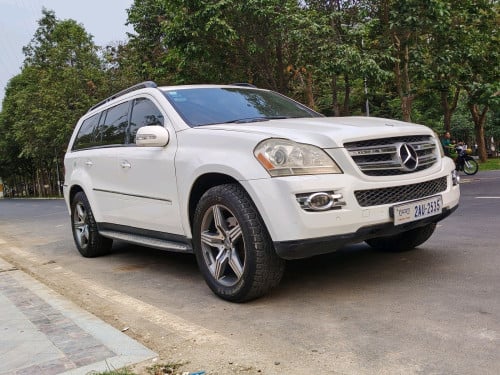 Mercedes GL320 V6 ម៉ាស៑ូត នៅអេមណាស់10500$