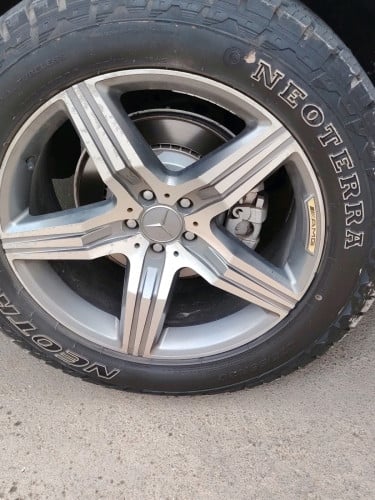 Mercedes GL320 V6 ម៉ាស៑ូត នៅអេមណាស់10500$