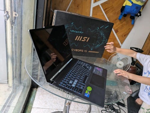 MSi Cyborg 15/i7-12th/ram16/m.2 1TB/15.6inch/144Hz/RTX4060 8G gaming