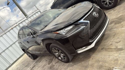 Nx 200t 2015 FSport pong 1 ឡានថ្មីដាច់
