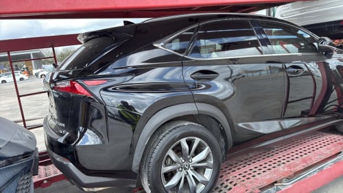 Nx 200t 2015 FSport pong 1 ឡានថ្មីដាច់