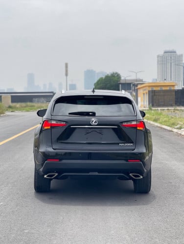 Nx200t 2015 up F-Sport ក្រដាសពន្ធ