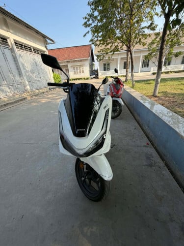 PCX 125 2026 ម្ចាស់ដើមទិញថ្មីនៅក្រុមហ៊ុន ប្រើបាន1580km មានស្កុតមួយជុំ