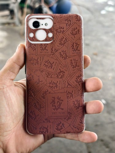 Pixel 3xl USA 128G នៅខ្ចី ថ្មកាន់ កាមេរា ច្បាស់ លក់63$។
