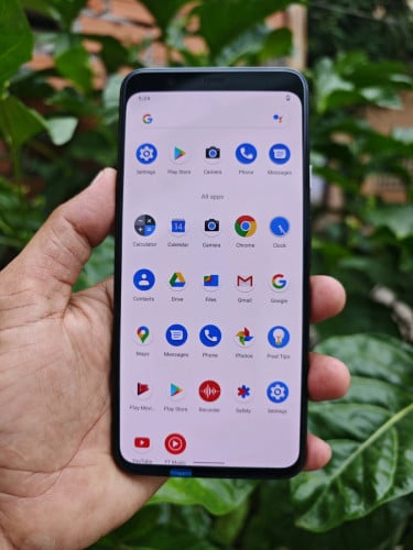 Pixel 4xl 64G (វៃដូរបាន)👉$100