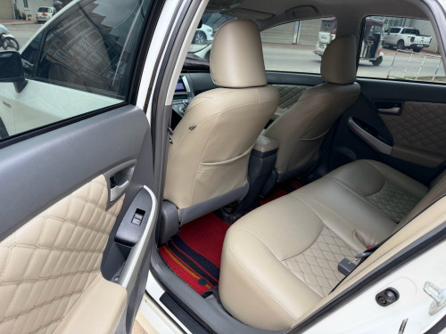 Prius 2011 option 2 ម្ចាស់ដេីម