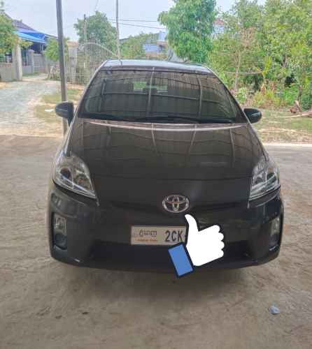 Prius 2011 Option4 សូឡា​បេីកដំបូល Sell 16500$ត